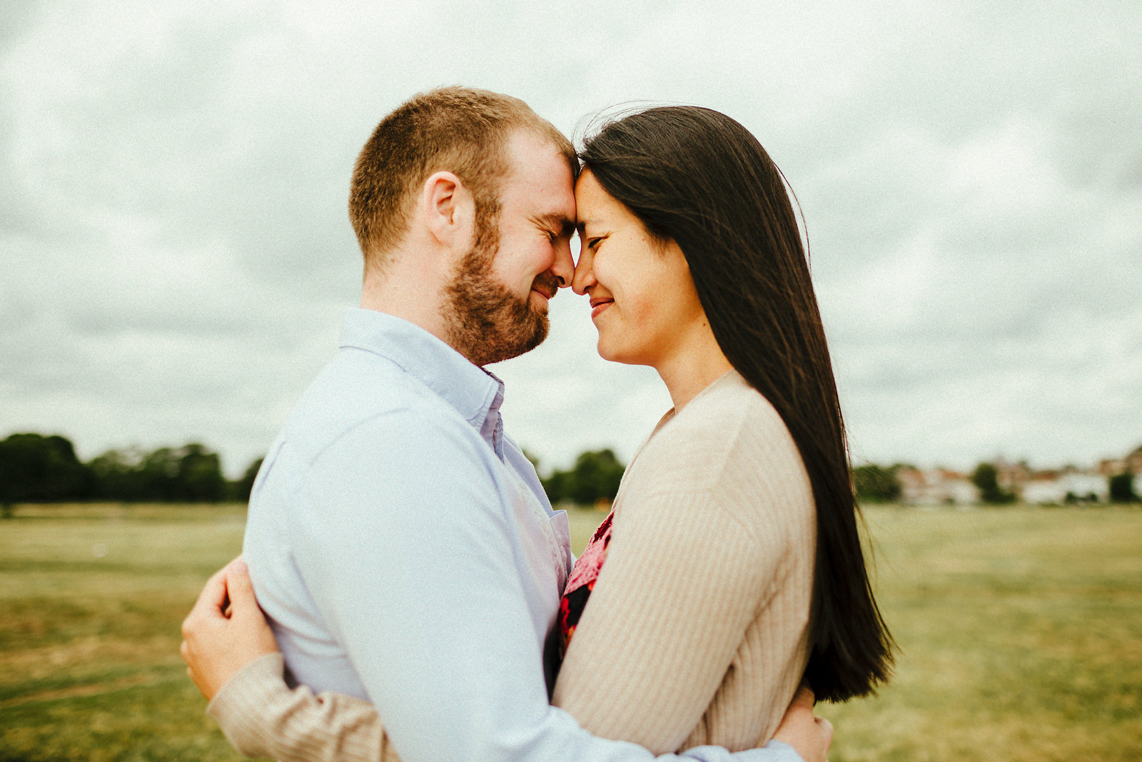 Natural London engagement photography 