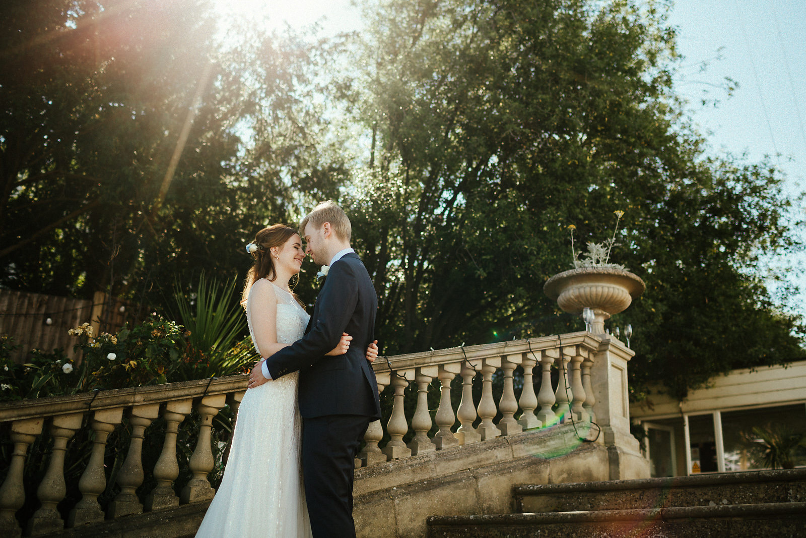 Sunny Surbiton wedding photos