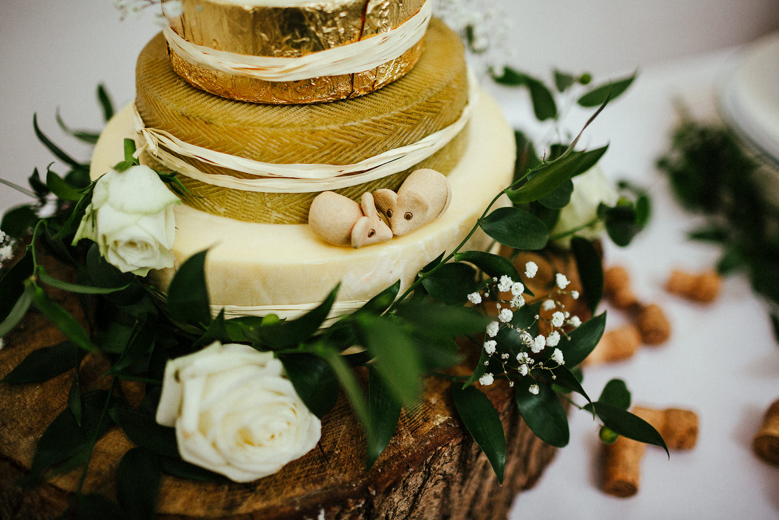 Italian style wedding cake