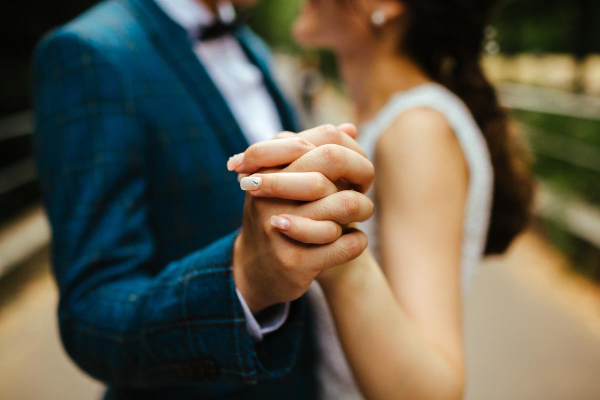 Engagement photos in Cambridge photographer