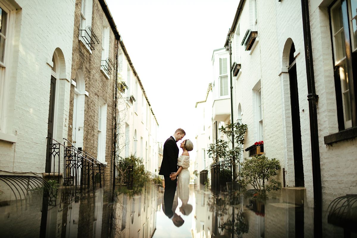 Creative pre-wedding photos in Cambridge 