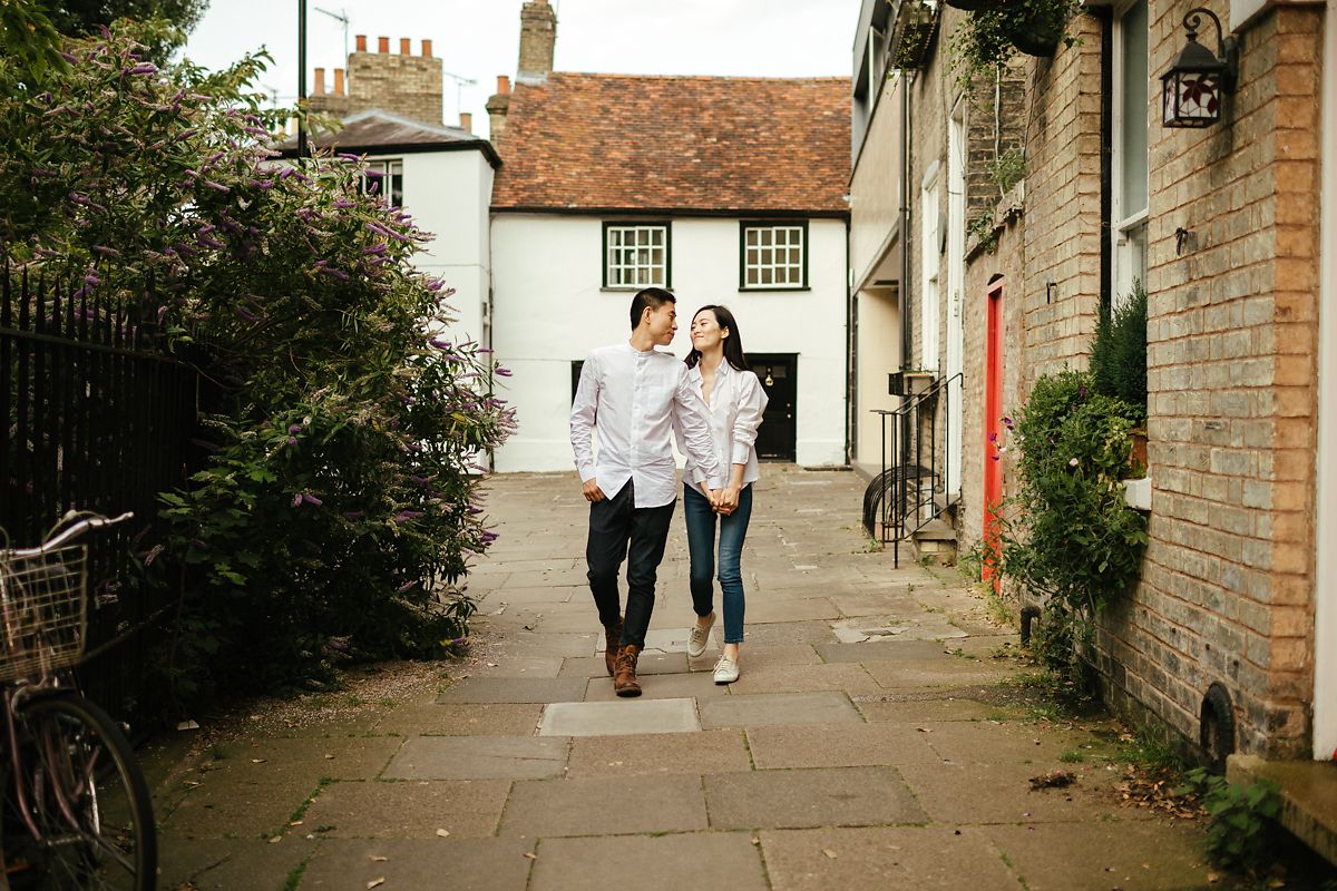 Cambridge pre-wedding photographer