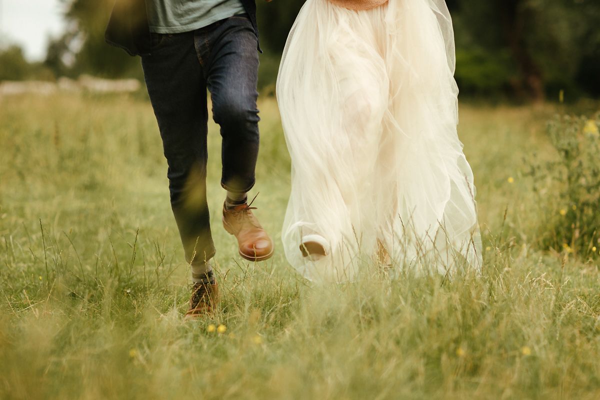 Natural pre wedding photography in Cambridge