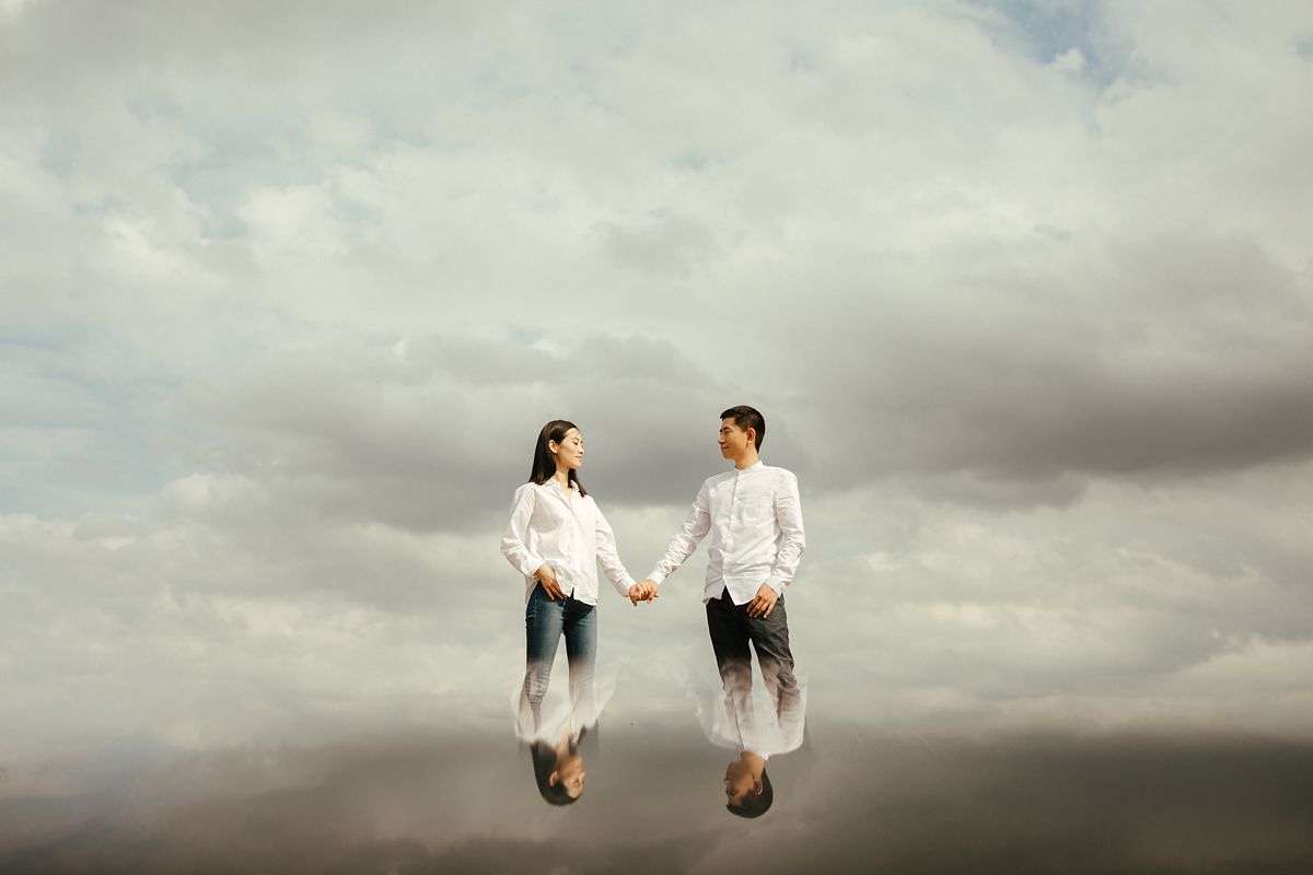 Modern Cambridge Pre-Wedding Photoshoot