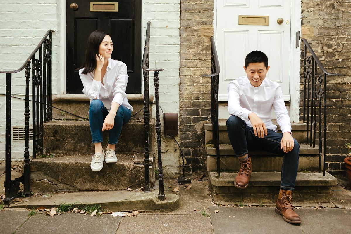 Modern Cambridge pre-wedding photo shoot