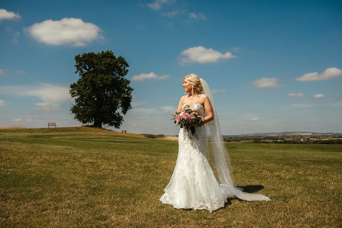 Bridal prep at Oxfordshire Gold club