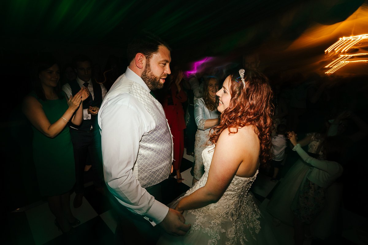 Creslow Manor first dance photography