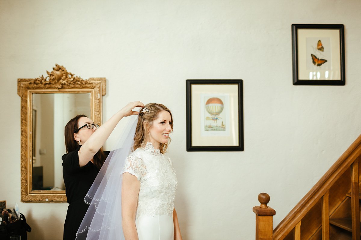 Mums veil on a wedding day