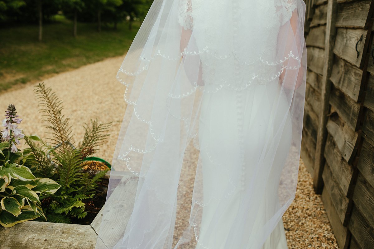 Bride wear her mums veil