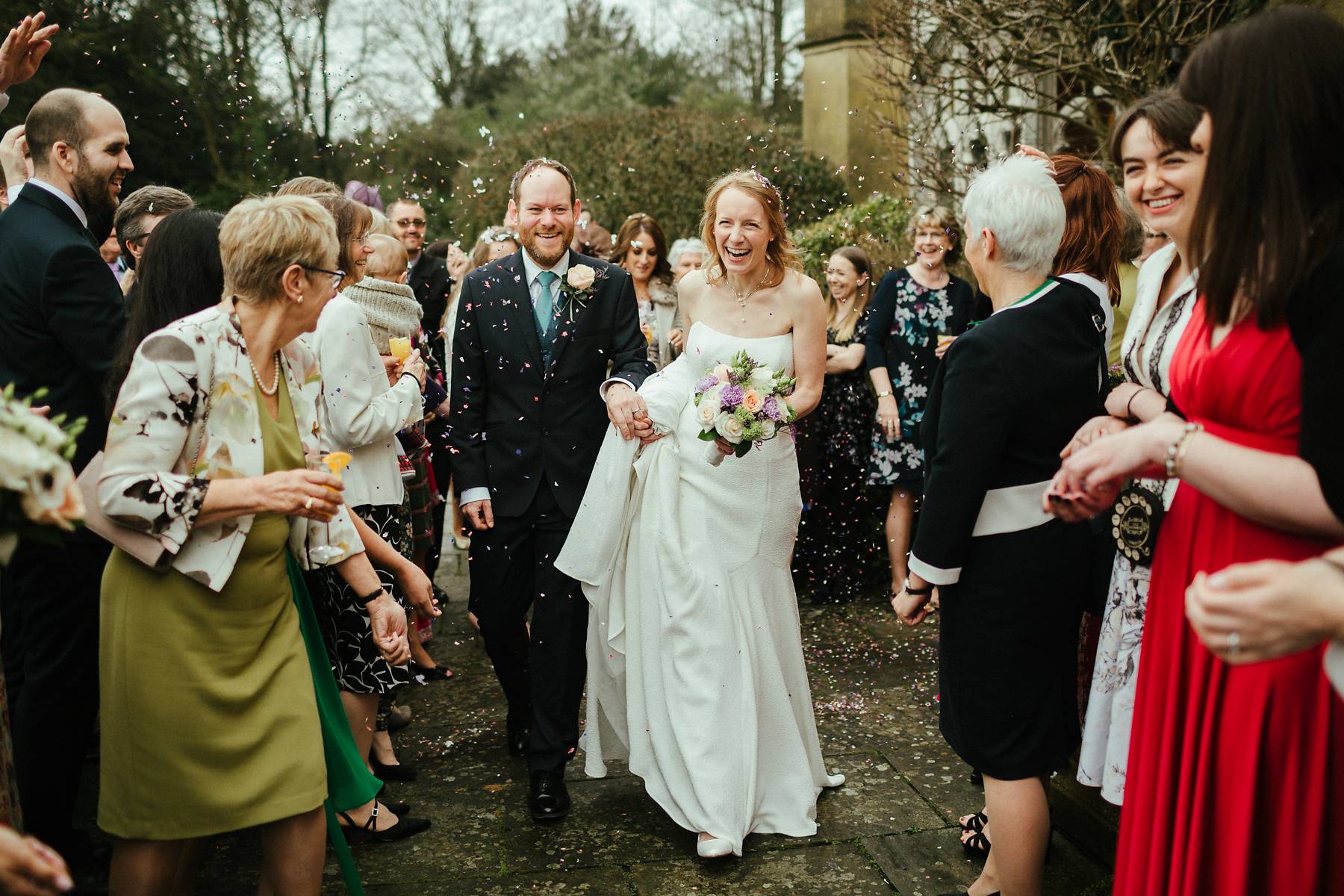 Best Buckinghamshire confetti shots