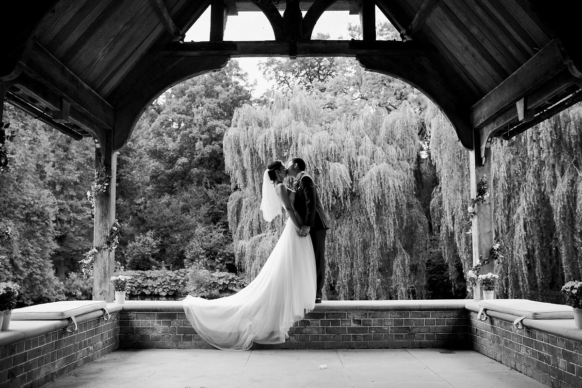 Modern Chinese Wedding at the Dairy in Waddesdon