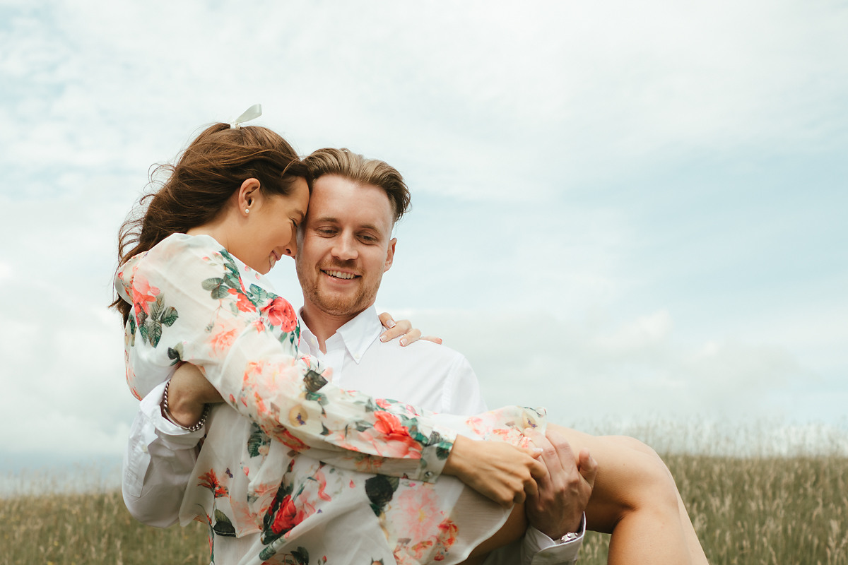 Relaxed and natural wedding photographer in Scotland